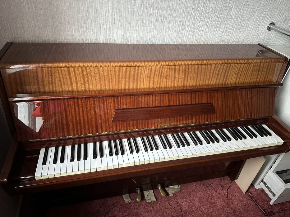 Піаніно Petrof в чудовому стані