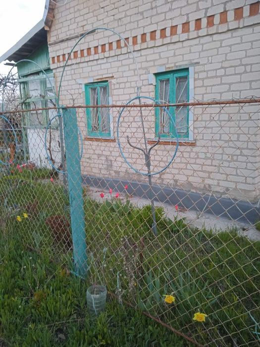 Продам дачу , два участка