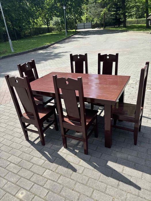 Продам набір - стіл і 6 крісел