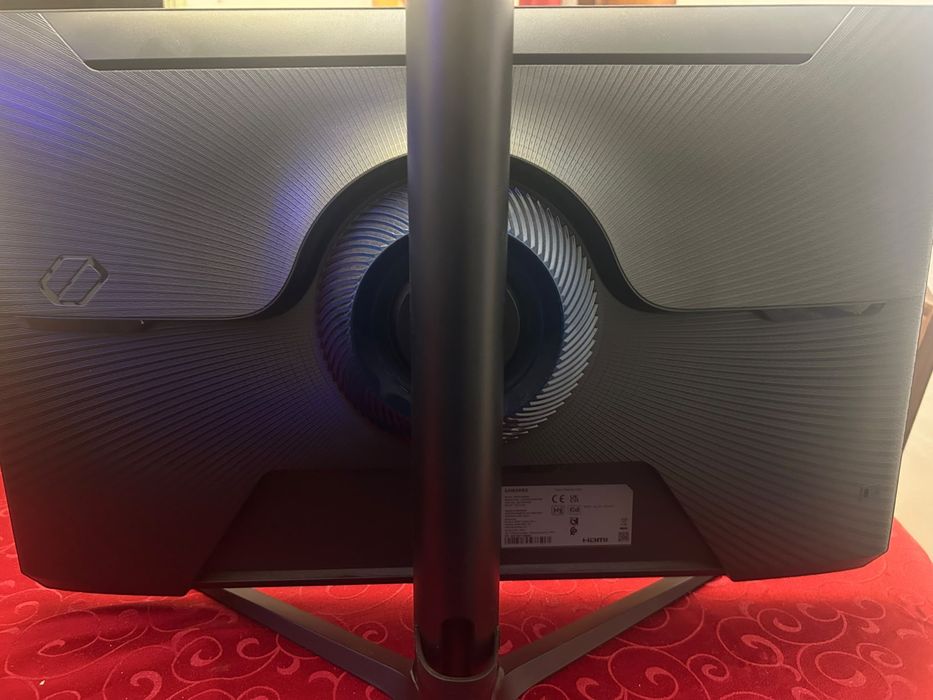 Samsung Odyssey G3 27”