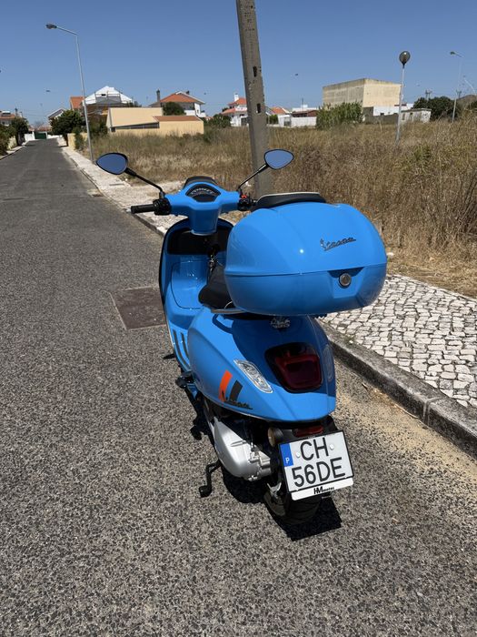 Vespa Sprint 125s