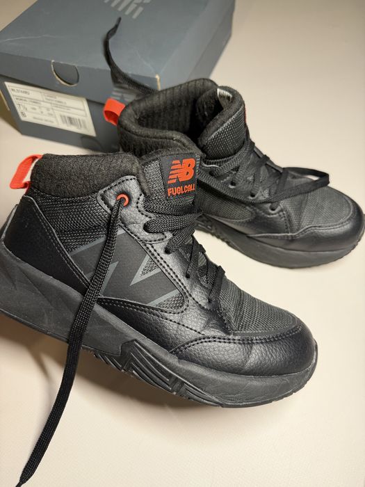 Кросівки чоботи  NB new balance 36 розмір