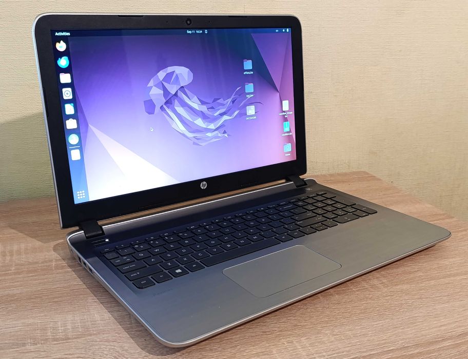 Ноутбук HP Pavilion/12gb/256/AMD A10-8700P