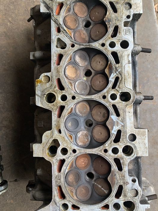 Головка блоку 1.8 AWT