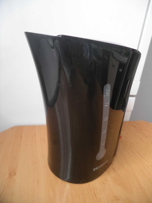 Czajnik elektryczny Severin bezprzewodowy