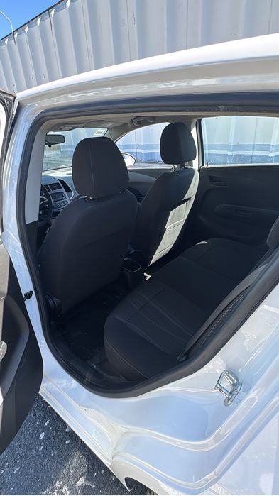 Chevrolet aveo 2011