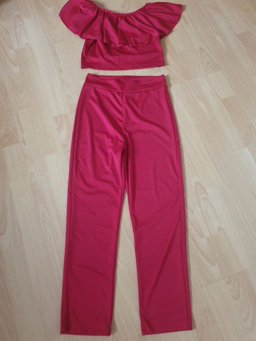 Komplet  bluzka ze spodniami 36/38
