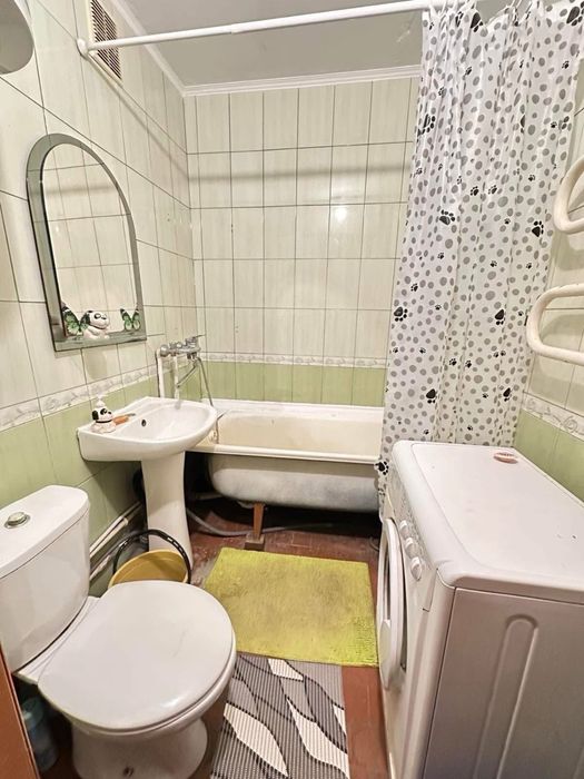 Продаж 1 кім квартири Леваневського( поряд з ДК)