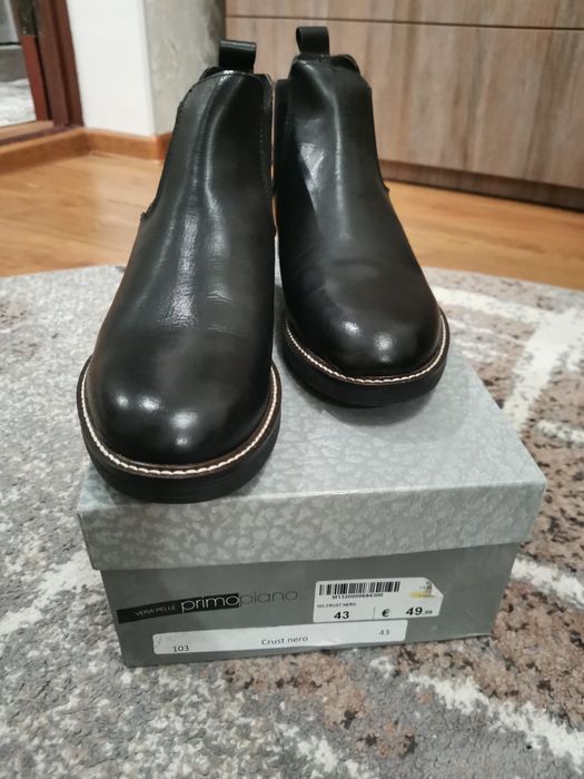 Черевики,чоботи,туфлі,чоловічі,шкіряні. Італія