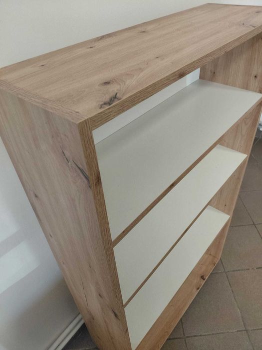 Regały z płyty EGGIER