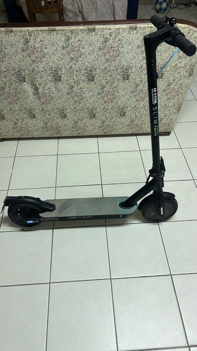 Scooter elétrico