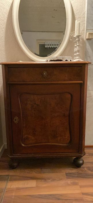 Stara francuska szafka vintage