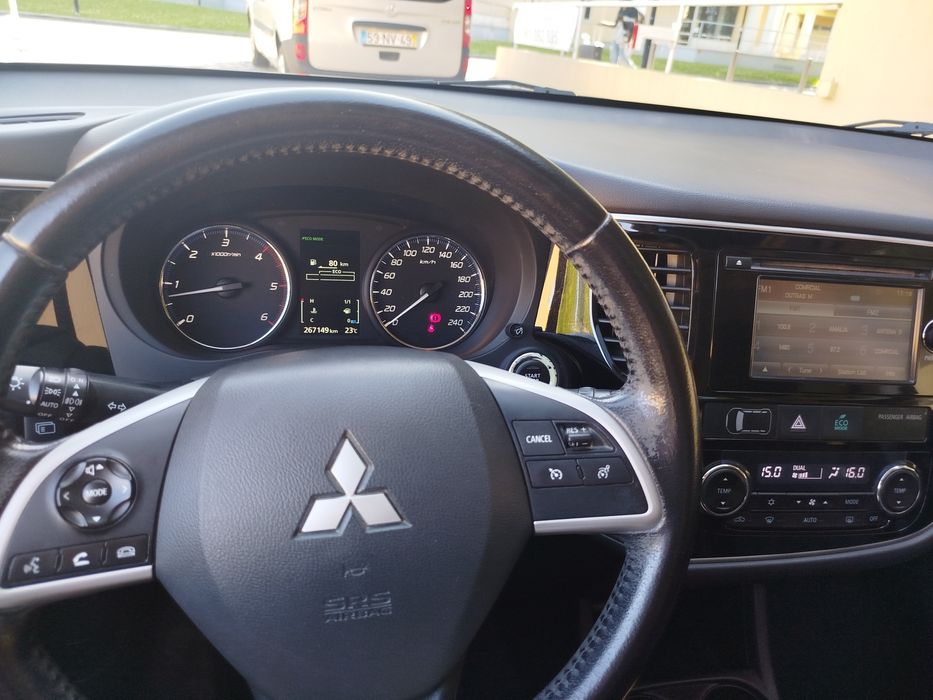 Mitsubishi Outlander 2.2DiD 150cv/7Lug/2014/Nacional/Excelente viatura