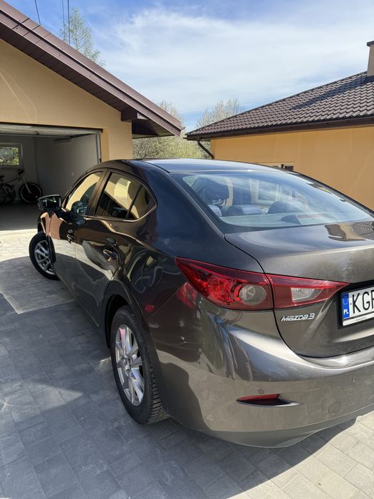 Samochód Mazda 3