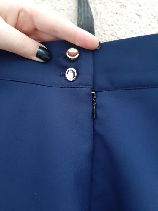 Жіноча спідниця кльош