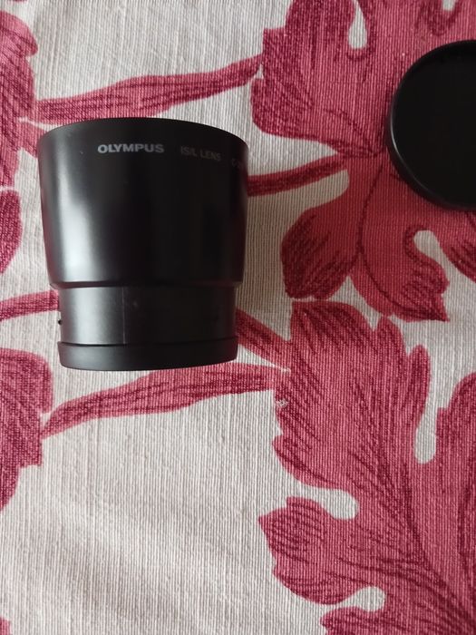 Продаю обьектив  олимпус  таевань