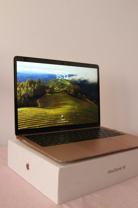 Macbook Air – i5 – excelente estado
