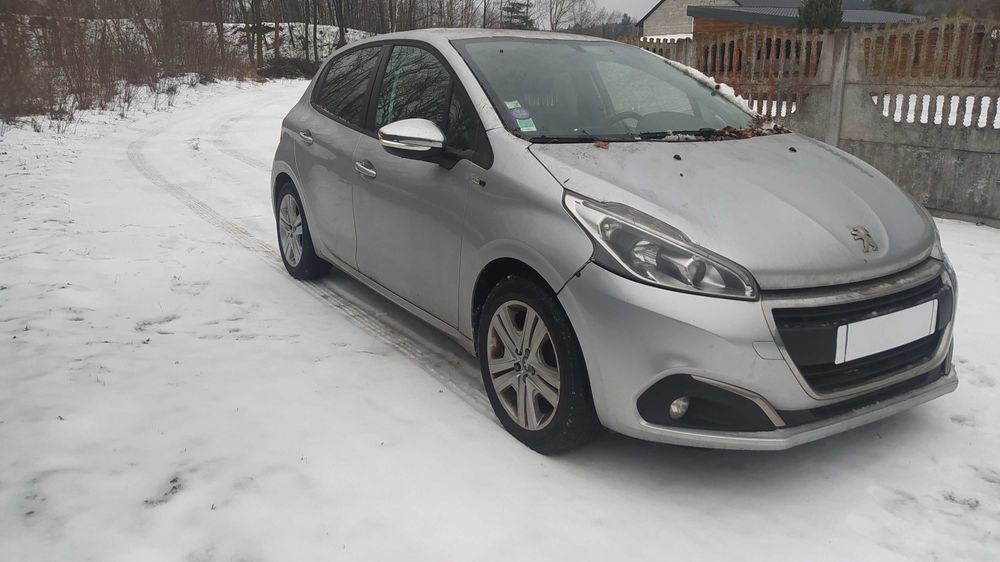 208 lift, 2017, navi, kamera, klima 56tys km Okazja