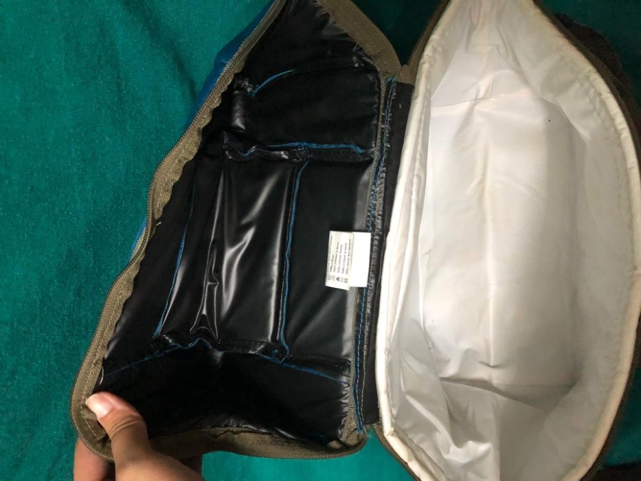 Geleira azul e castanha