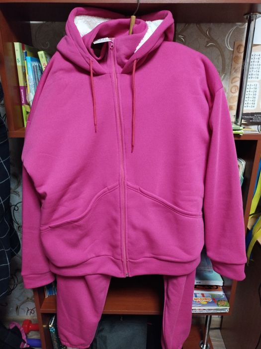 Продам теплий новий костюм розмір 58-60