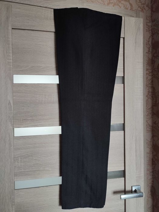 Продам чоловічий костюм