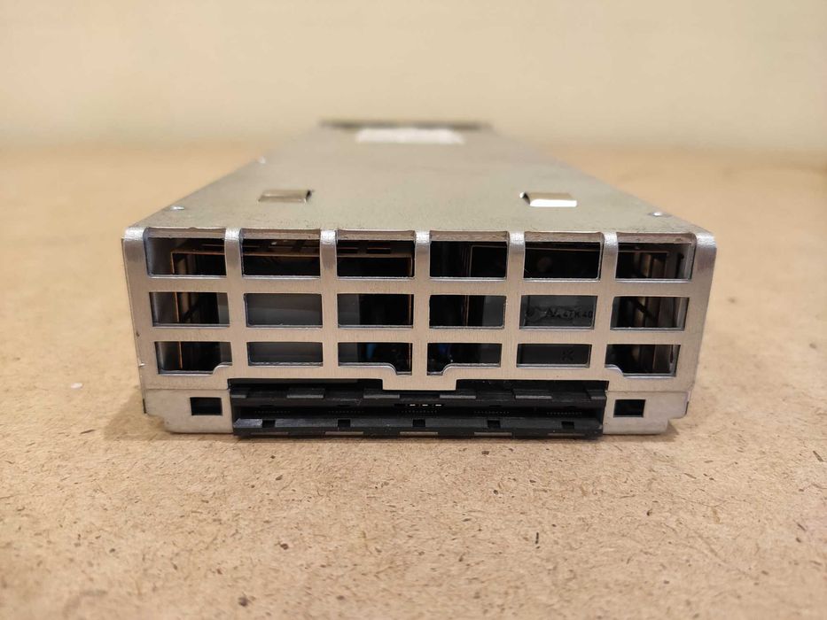 Блок живлення Eltek Flatpack2 24V (26,7 75A 2000w) /для зарядки 24 АКБ