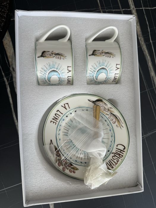 Набор чашек