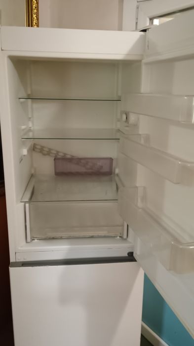 Холодильник indesit