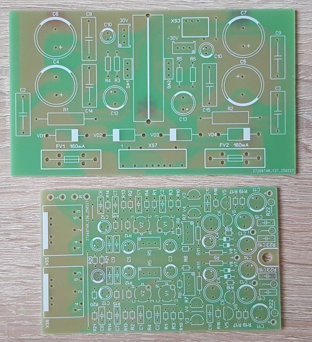 Друковані плати для фонокоректора М. Сухова.