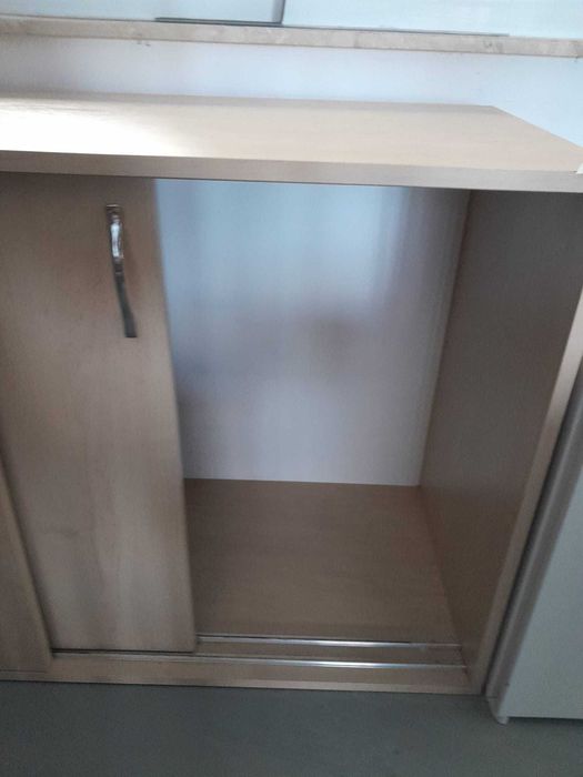 szafka biurowa na dokumenty