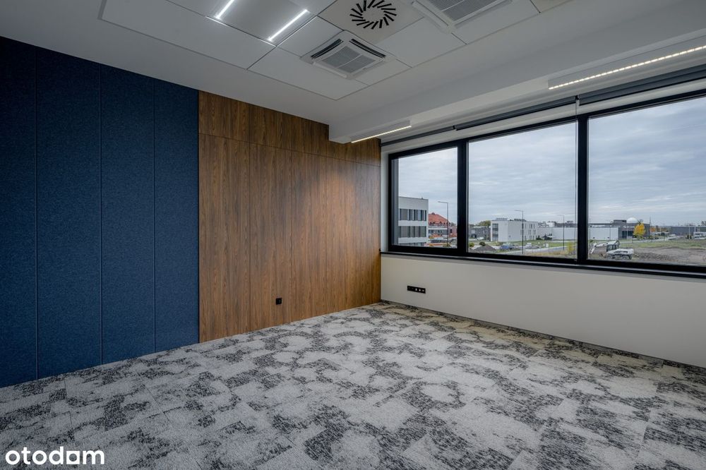 Nowoczesne biuro 296 m² - gotowe do pracy