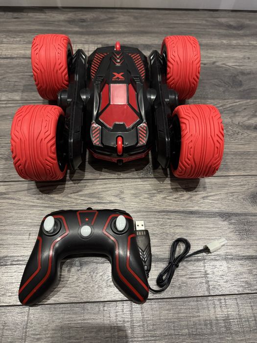 Машинка-перевертень трюкова HB FANCY STUNT Atom Max на радіокеруванні
