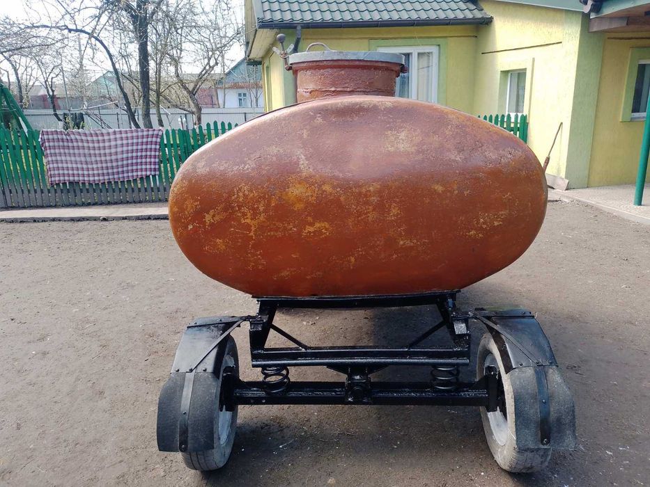 Алюмінєва бочка,2200 літрів.