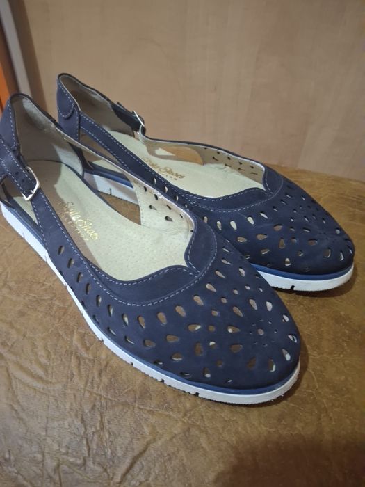 Босоніжки жіночі. Босоножки женские