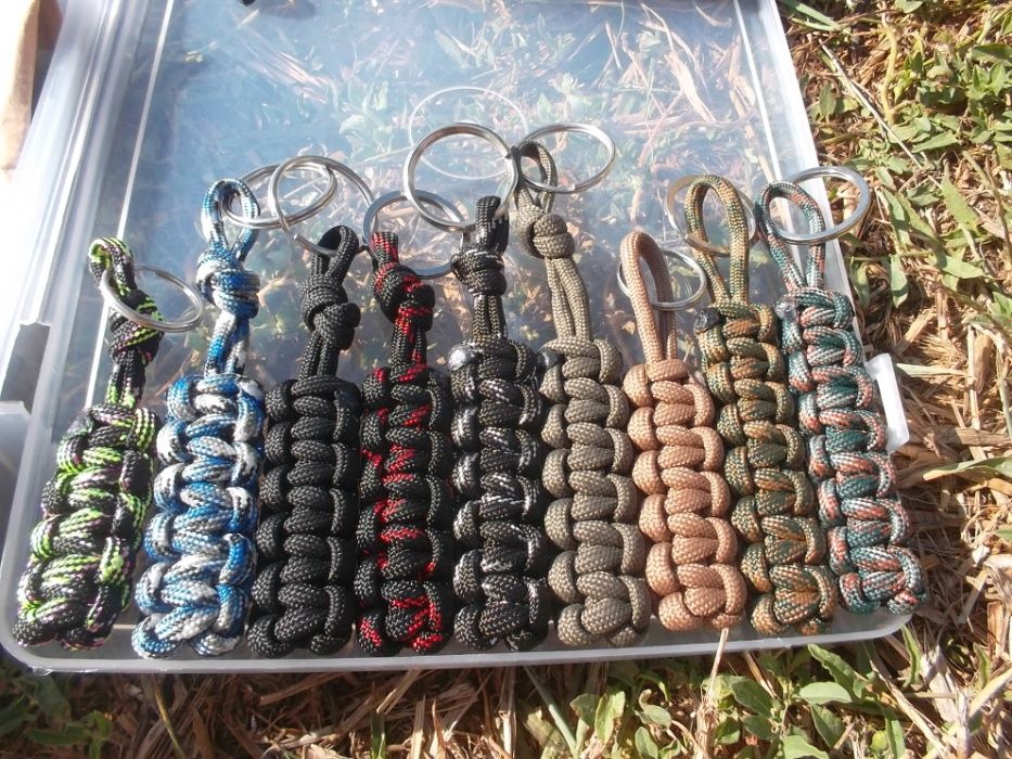 Porta-chaves em Paracord