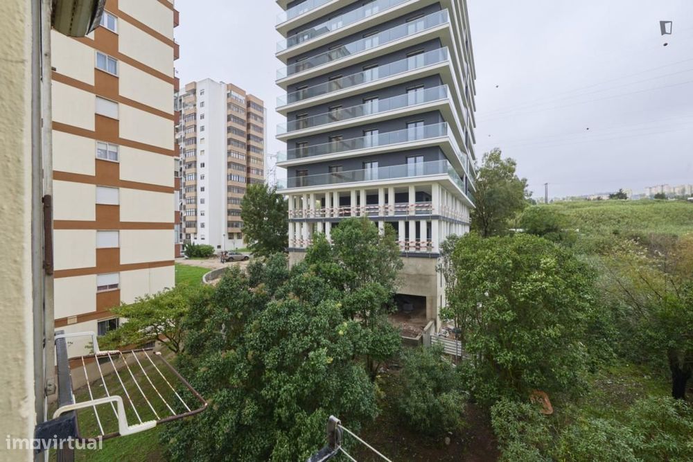 Cama - localizado em Lisbon