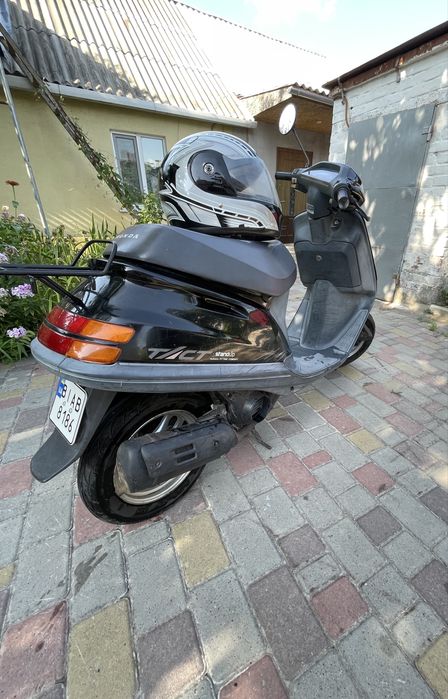 Продам скутер Honda tact 24