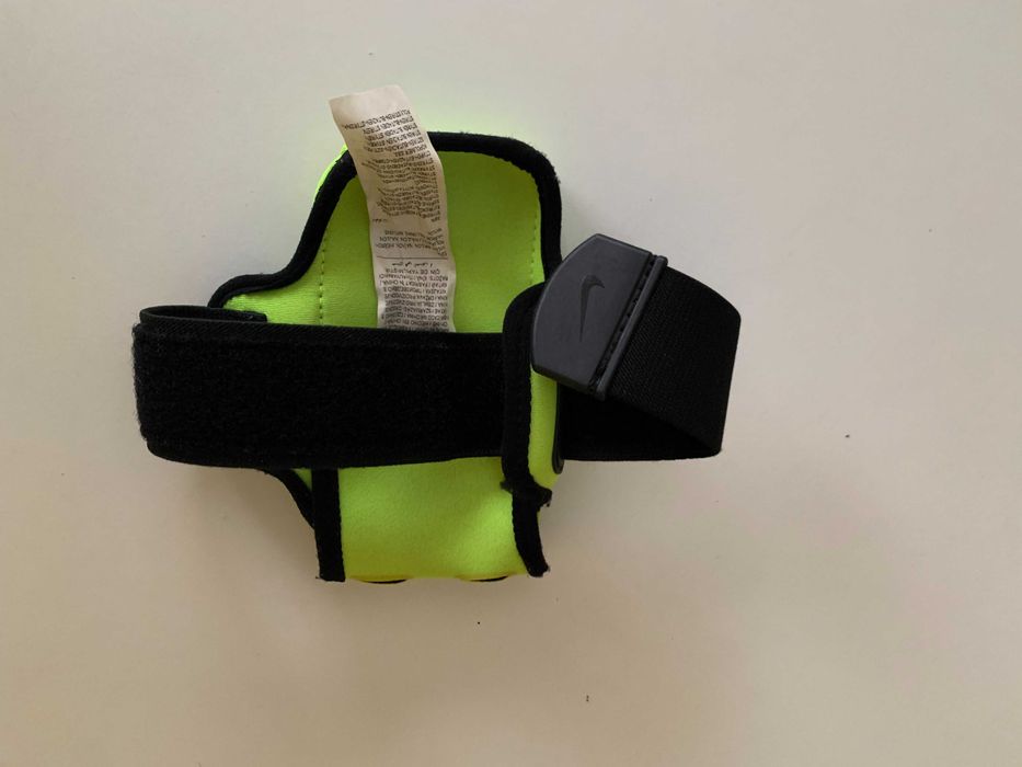 Suporte de braço Nike para telemovel