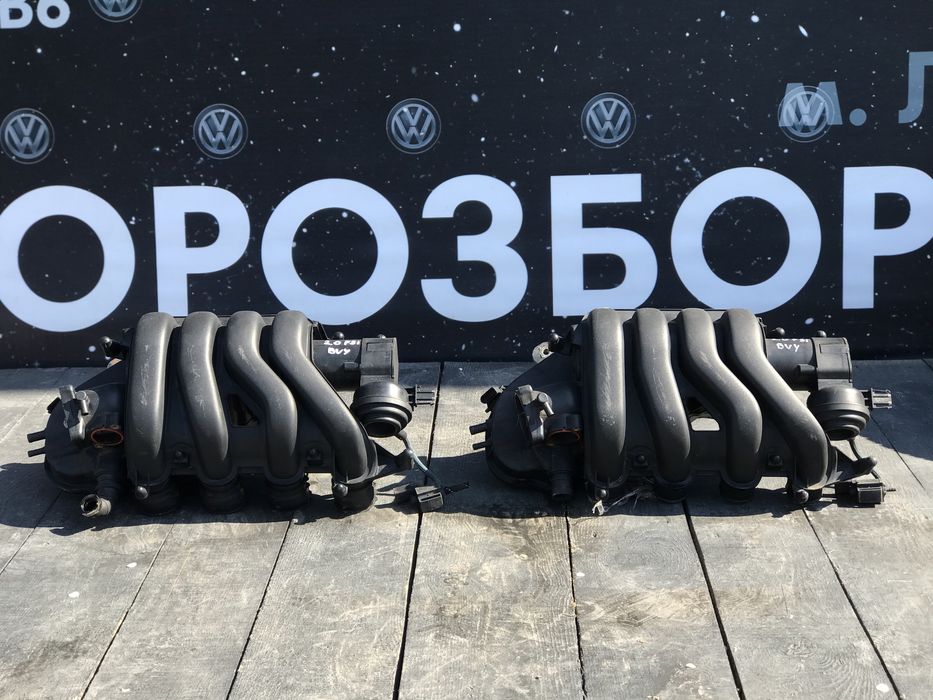 Впускной коллектор VW Passat 2.0 fsi бензин колектор впускний Пассат