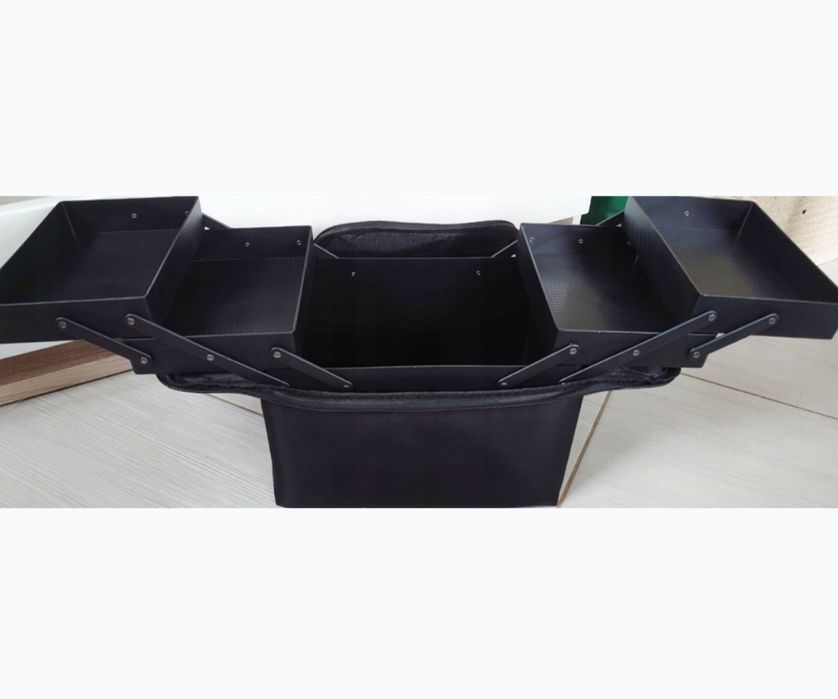 Kuferek na kosmetyki organizer kosmetyczka czarna