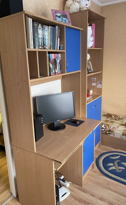 Продаж дитячої спальні для двох дітей