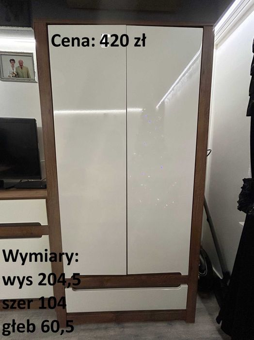 Sprzedam zestaw mebli