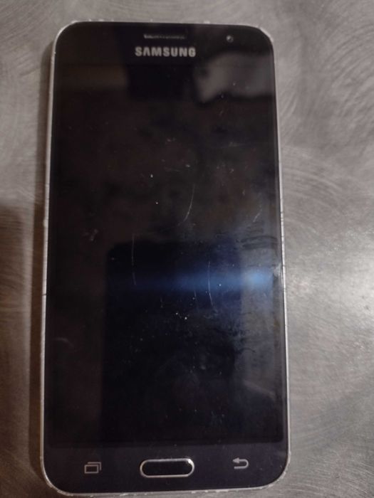 Продаю телефоны под разбор: LG Корея, Леново k10a40, Престижио! Та iнщ