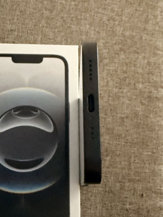 Apple iphone 16E 128gb Black