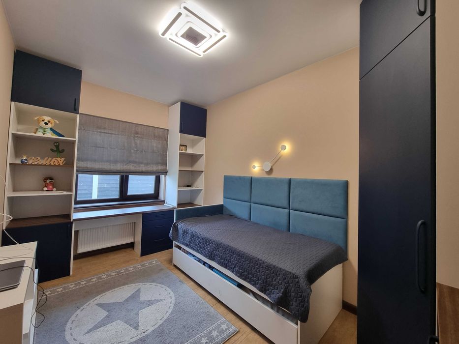 Без комісії будинок у заселеному котеджному містечку, сертифікат+