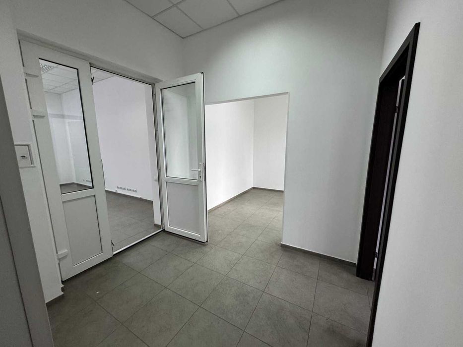 ТЕРМІНОВО!!!ОРЕНДА комерц. приміщення в центрі поч. вул.Шевченка