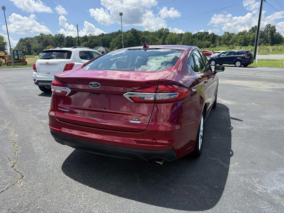 Ford Fusion Titanium      2019