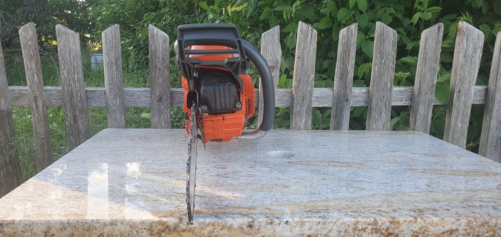 Pilarka Husqvarna Professional 555
