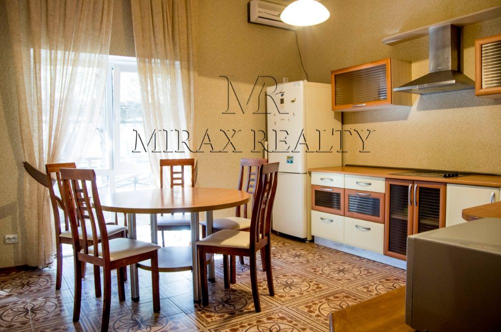 Продаж будинку 208 м² серед сосен біля моря — Коблево Без комісії