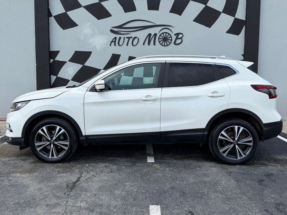 Nissan Qashqai 1.3 DIG-T N-Connecta DCT